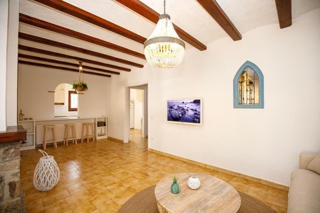 Villa Boheme Costa Brava Калонже Экстерьер фото