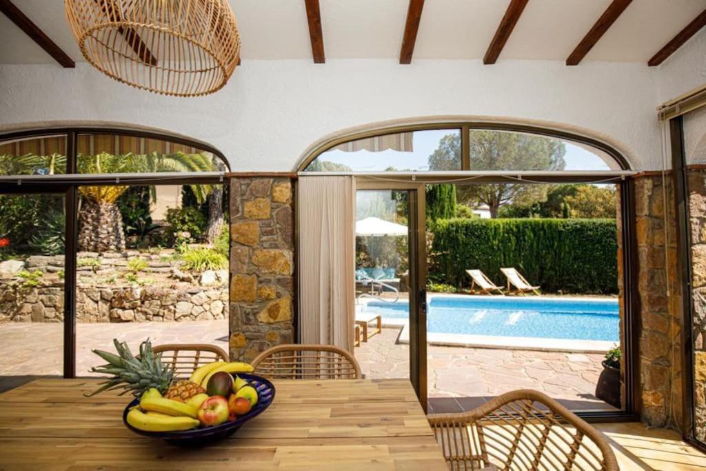 Villa Boheme Costa Brava Калонже Экстерьер фото