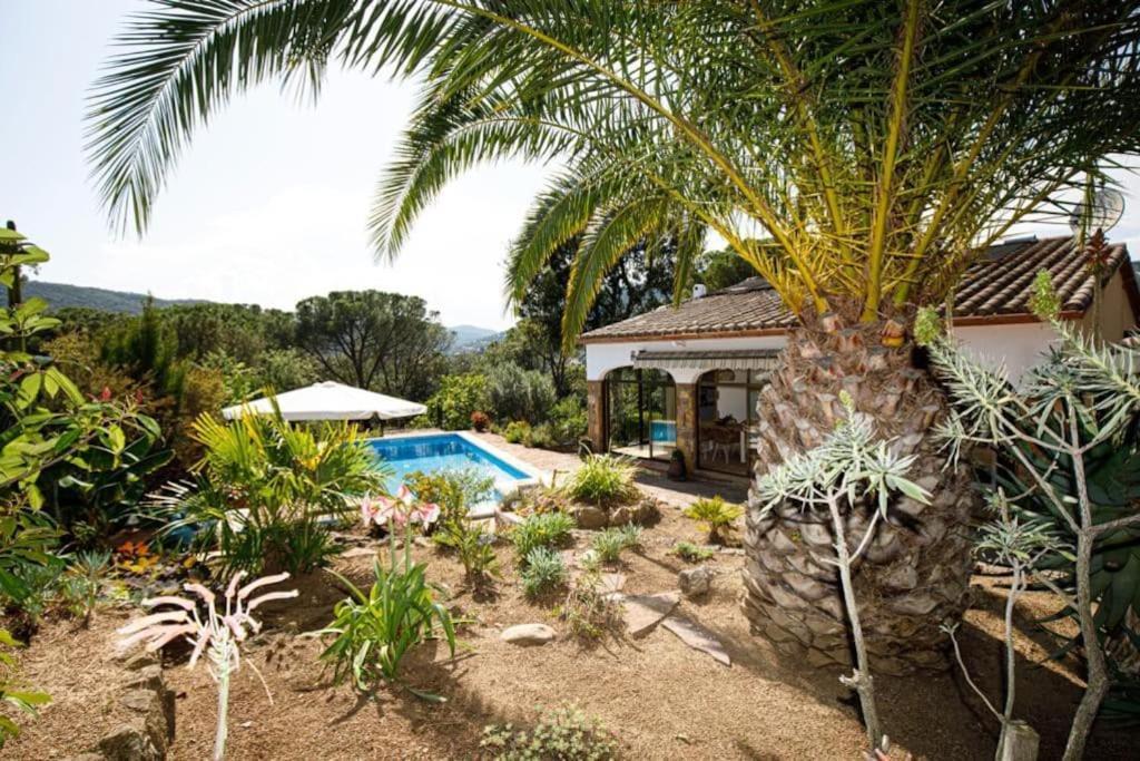 Villa Boheme Costa Brava Калонже Экстерьер фото